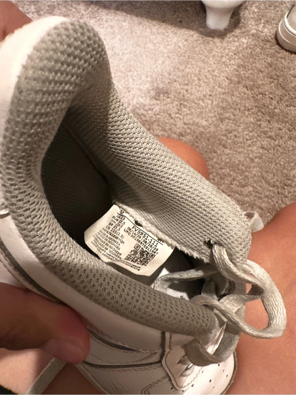 Nike Women’s White Air Force 1 Sneakers Size 5Y